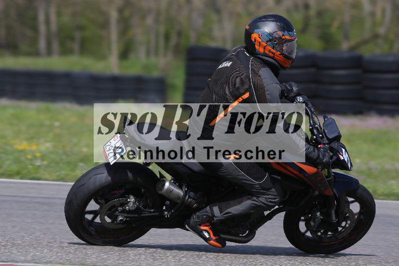 /Archiv-2023/10 21.04.2023 Discover the Bike ADR/Bike 2 gelb/53